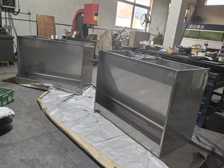 USA Hog Slat Stainless Pig Feeders