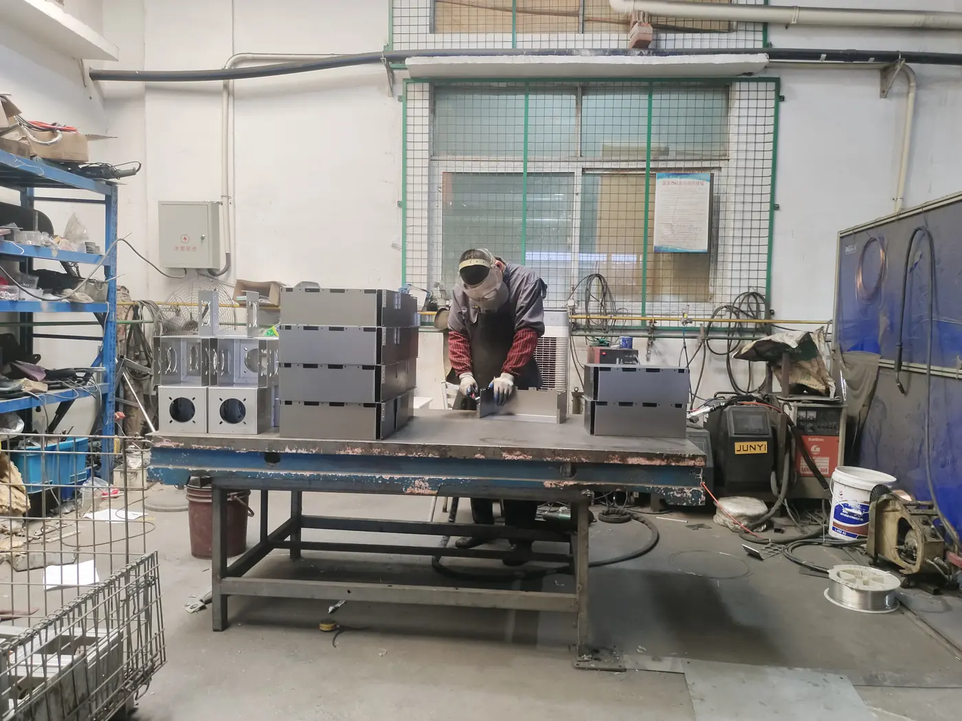 Sheet metal enclosure welding inspection in the workshop