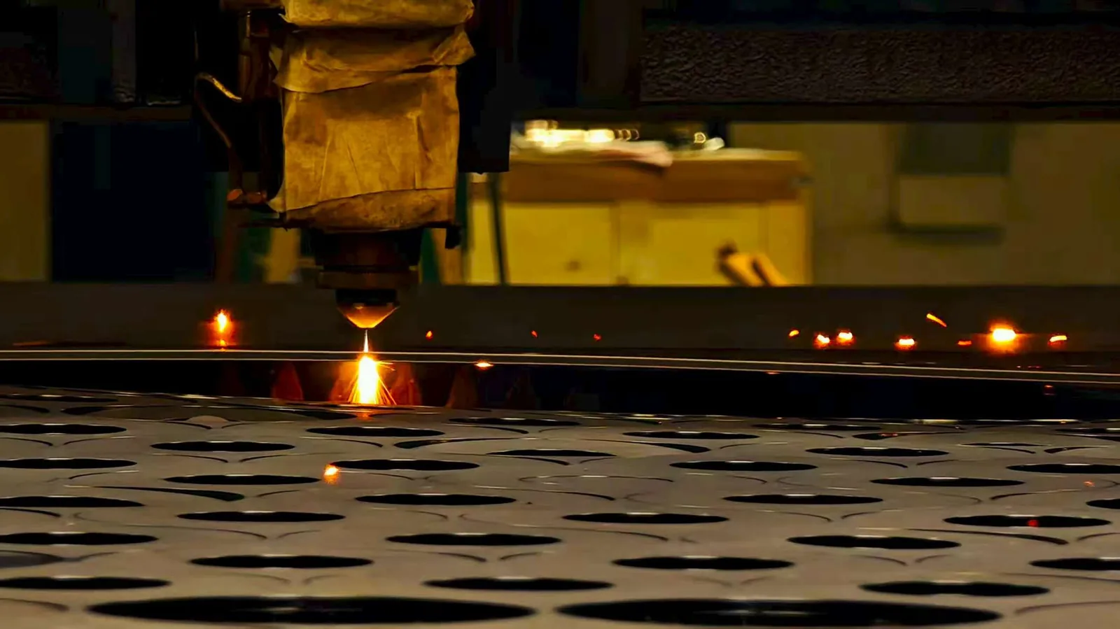 How Laser Cutting Works: Technology Principles Explained