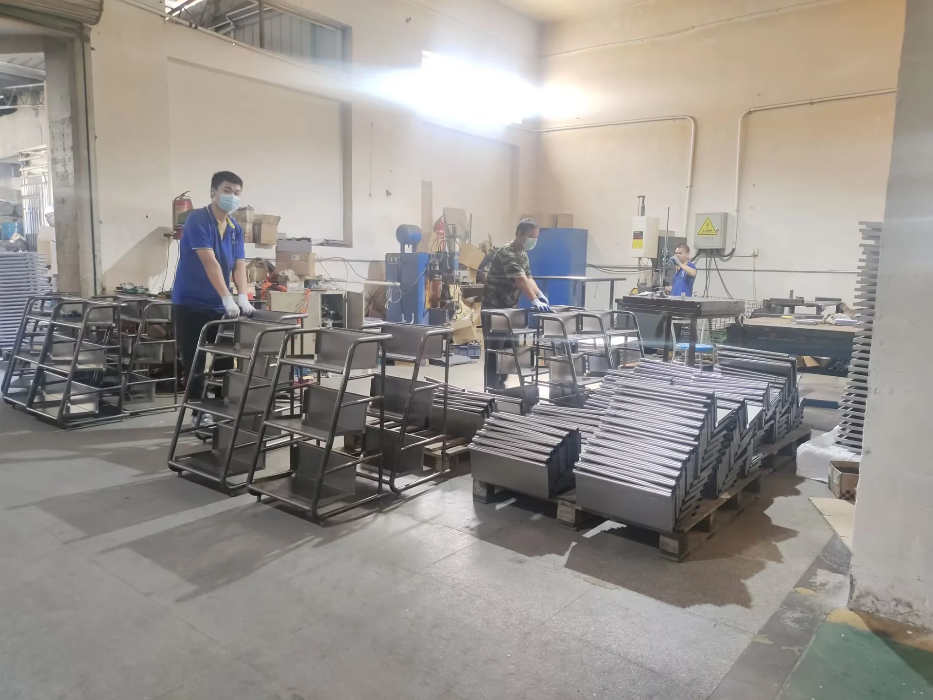 Mobile Workbench Trolley